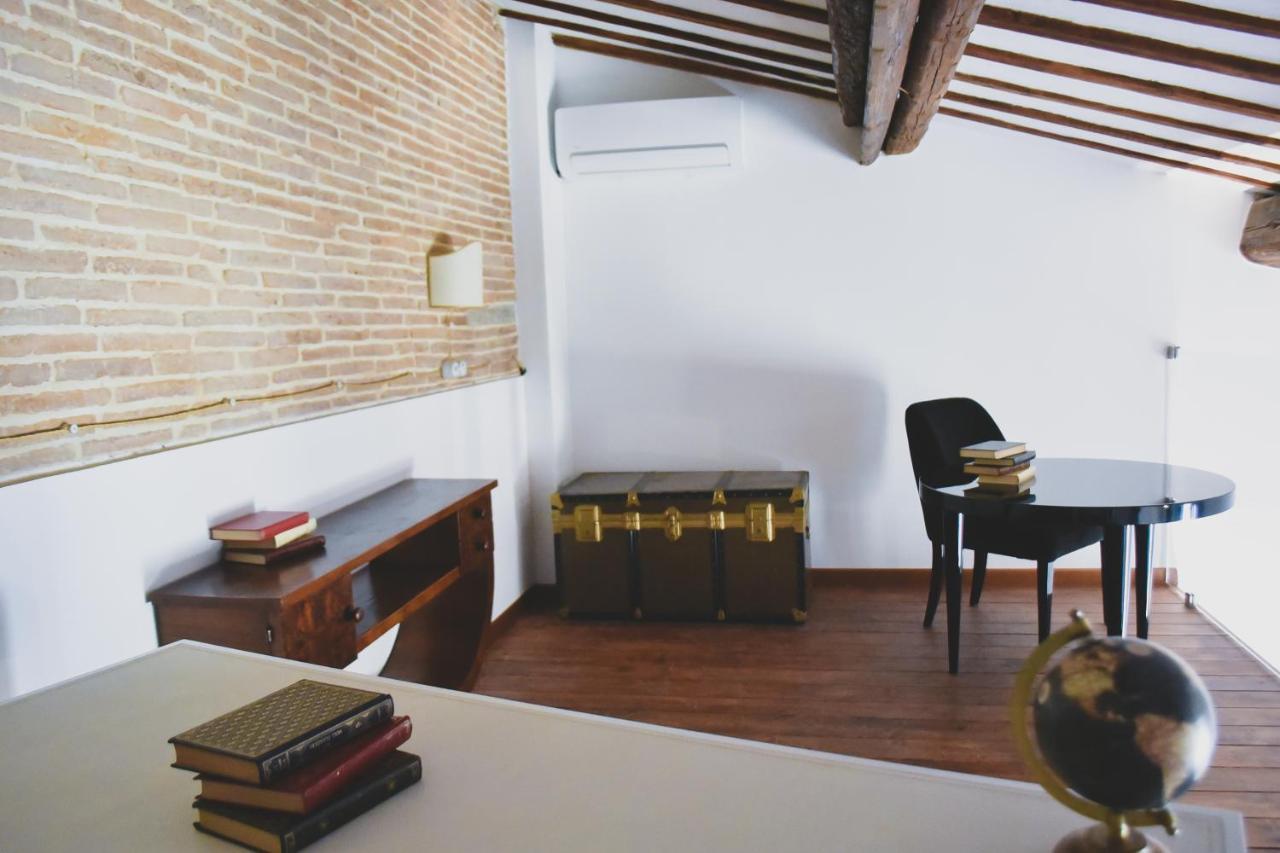 Del Giglio'S Luxury Apartment In Piazza Della Signoria Флоренция Екстериор снимка